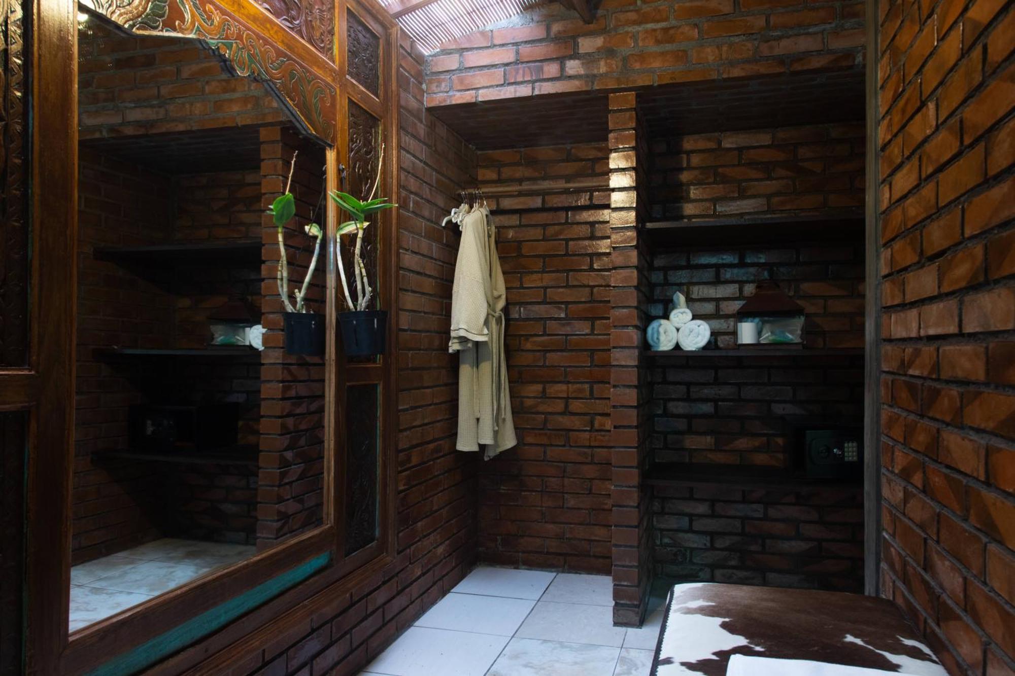 Ocean Star Villa Five Near The Kudeta Beach Seminyak  Bagian luar foto